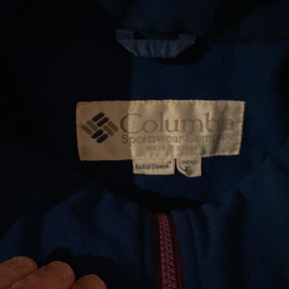 Vintage 80’s/90’s Columbia duo coloured ski jacket with radial sleeves s… - Picture 15 of 16